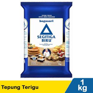 Promo Harga Bogasari Tepung Terigu Segitiga Biru 1000 gr - Indomaret