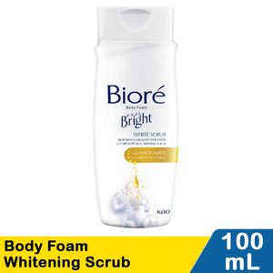 Promo Harga Biore Body Foam Bright White Scrub 100 ml - Indomaret